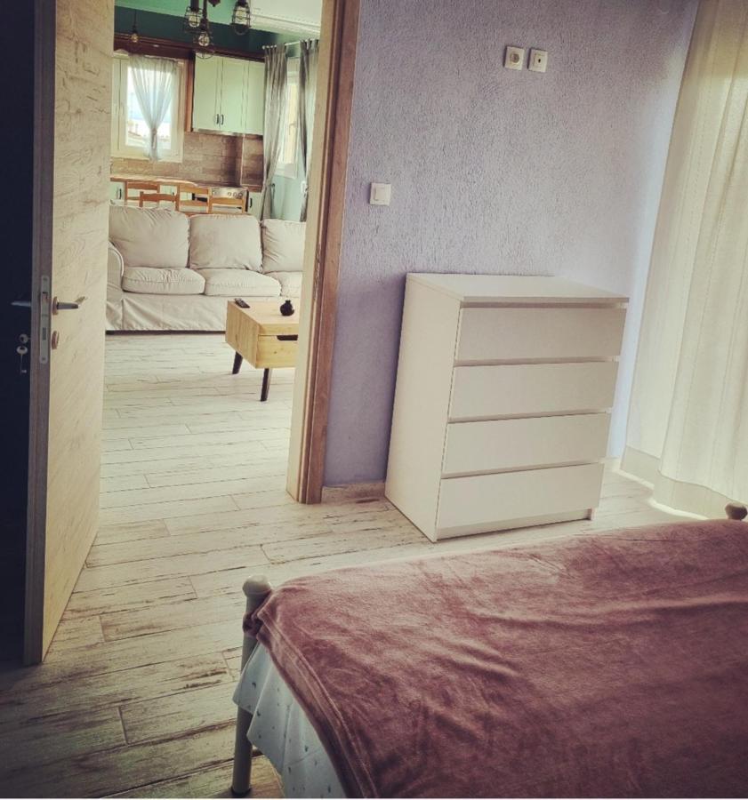 Tararas Apartments Nea Michaniona Bagian luar foto